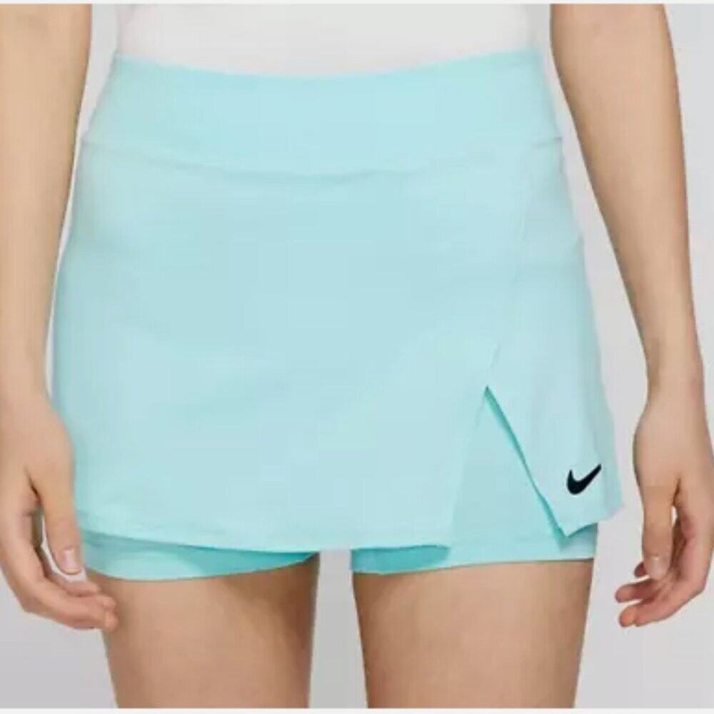 Nike Women's Slim Fit Dry Victory Training Skort Light Blue Size 1X